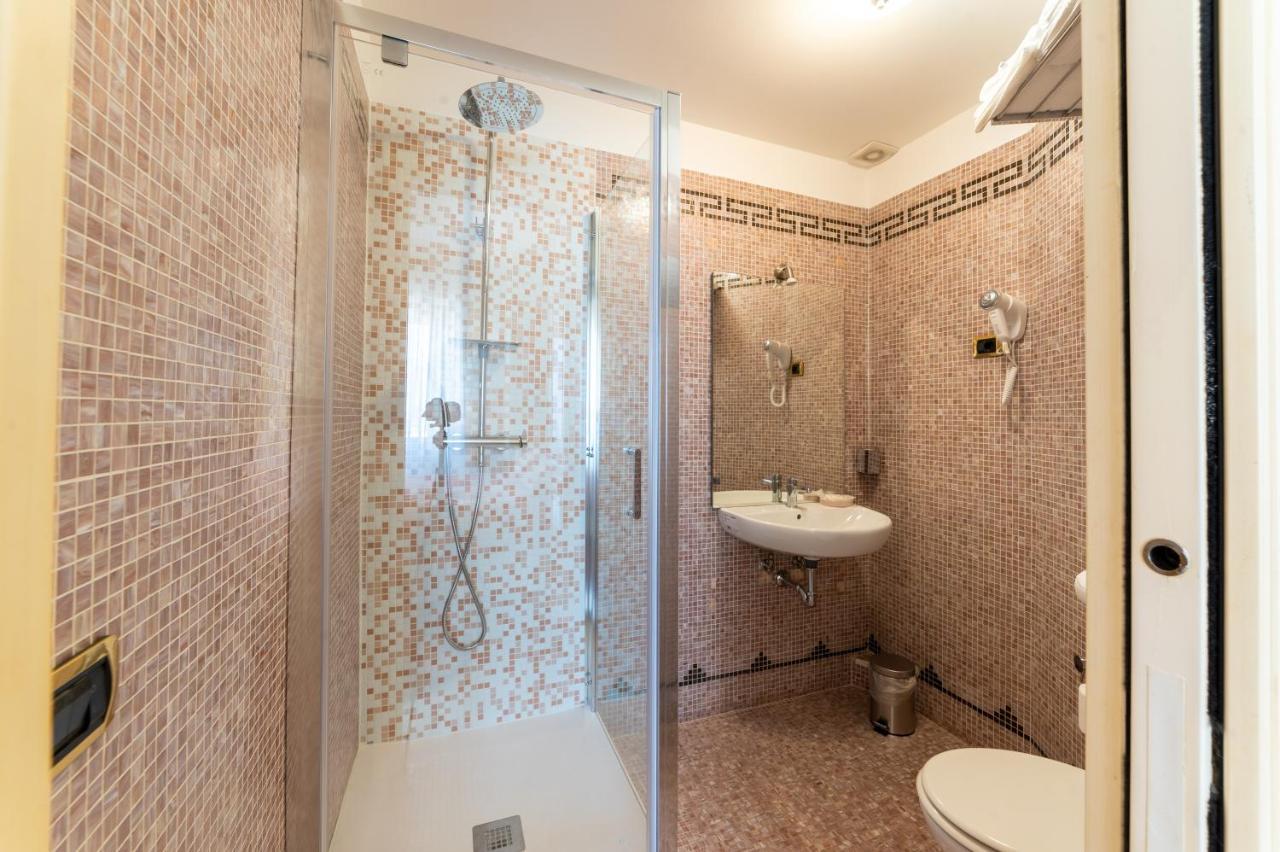 Downtown Luxury B&B - Termini Train Station Ρώμη Εξωτερικό φωτογραφία