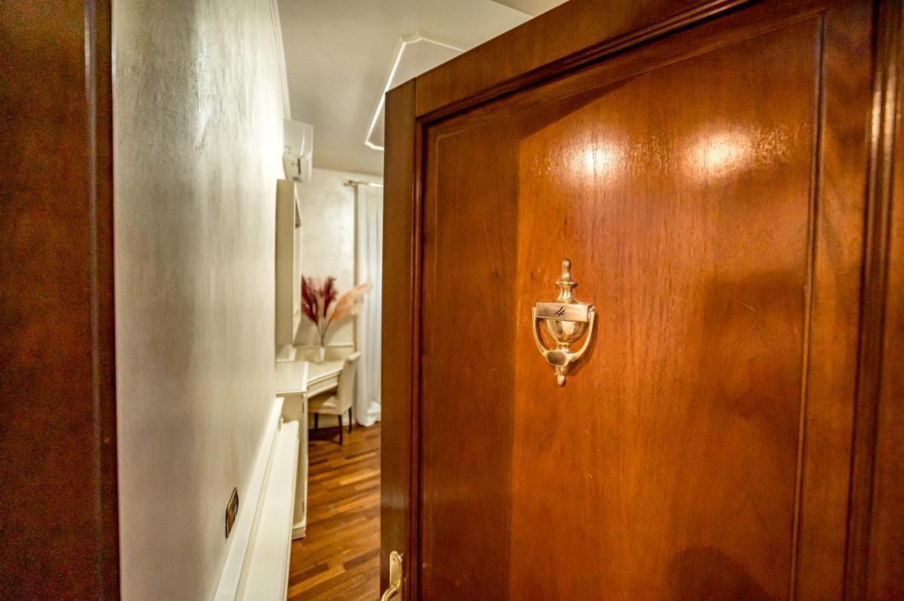 Downtown Luxury B&B - Termini Train Station Ρώμη Εξωτερικό φωτογραφία